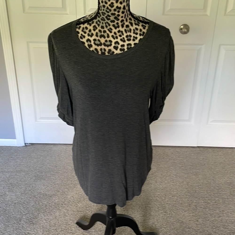 Dark gray tee shirt with cute elastic accents on the sleeve